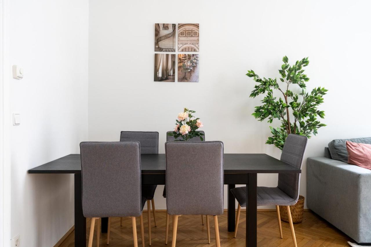 Central Two Bedroom Apartment 비엔나 외부 사진